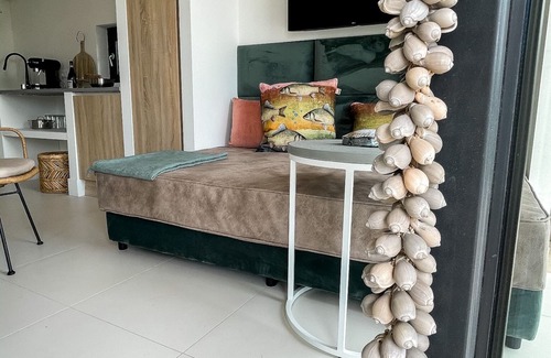Ventimiglia House | Bungalow in holiday resort 6-8pp + beach + pool