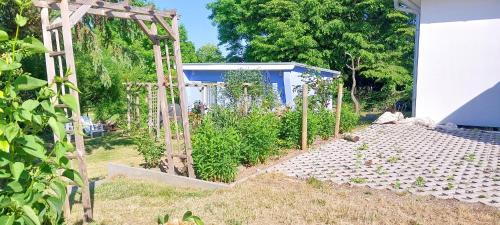 Kroeslin House | Bungalow Koje