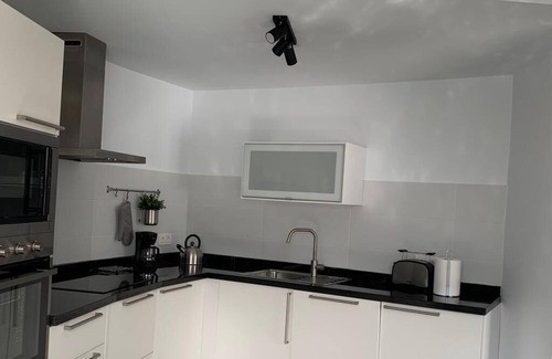 Urbanizacion Famara House | Bungalow one step away from Famara beach, spacious and totally new.