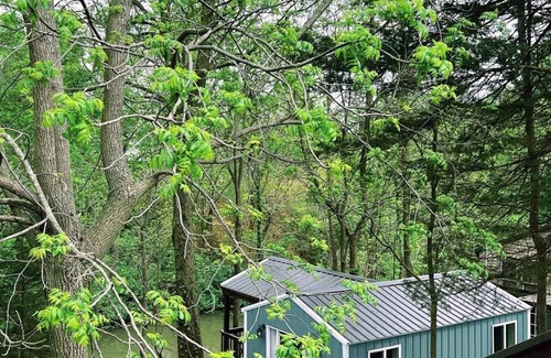 Millersport House | Bungalow on the Canal