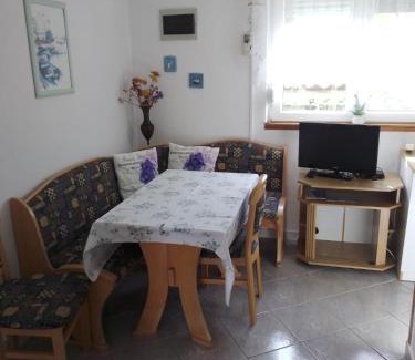 Tribunj House | Bungalow Tribunj