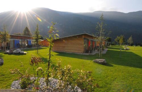 Molveno Resort | Bungalows Chalets Lago di Molveno