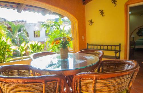 Sayulita Hotel | Bungalows Jaqueline