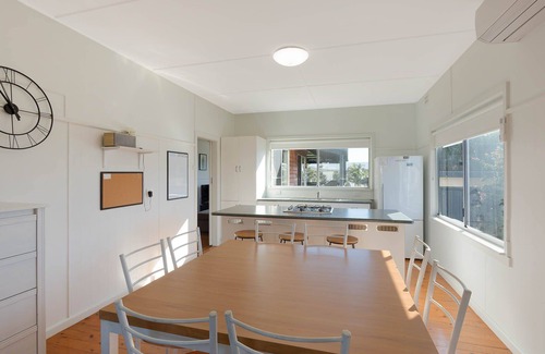 Eden Cottage | Bungo Beach House: 4 bedroom pet friendly