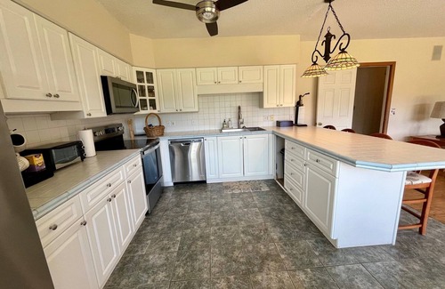 Roaring Gap Condo | Bunker 13: 3BDRM, 3BTH Condo in Charming Glade Valley