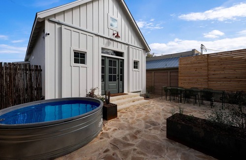 Comfort House | Bunkhouse on High - retreat into your private sanctuary located on High Street