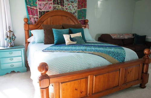 Rainbow CDP Other | Bunny Hill Farmstay with Hottub