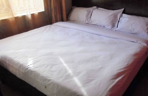 Kireka Hotel | Bunyonyi Inn Hotel