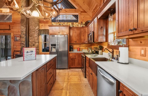 South Bloomingville Cabin | Buona Vita | Hocking Hills