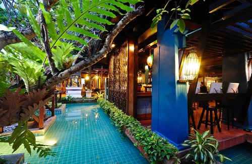 Patong Hotel | Burasari Phuket Resort & Spa