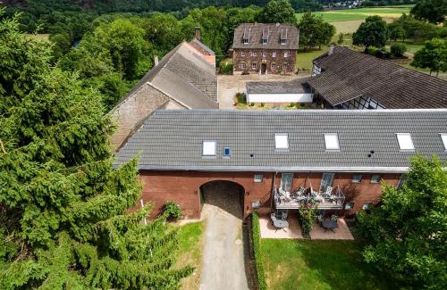 Blens Apartment | Burg Blens