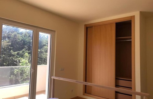 Burgau Apartment | Burgau 2floor appt in condominium w/shared pool