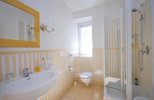 Ach Hotel | Burgblick