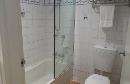 Mount Isa City Hotel | Burke and Wills Mt Isa Motel
