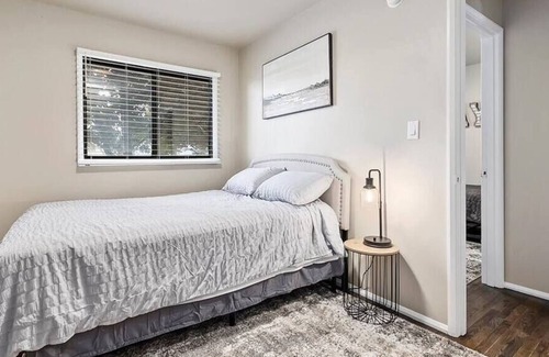 Burley House | Burley Oasis -3 Bed 1 Bath