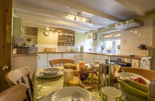 Askrigg House | Burn Cottage