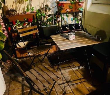 Tusmore Apartment | Burnside Garden City BGC Stay by Chelsey Perry