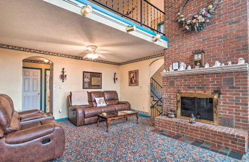 Burnsville House | Burnsville Home with Deck and Panoramic Mountain Views