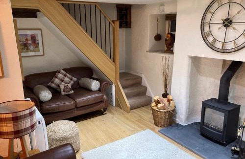 Windermere House | Burrow Cottage