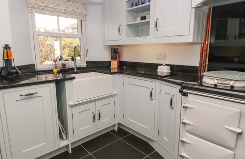 Tywardreath Cottage | Burrow House