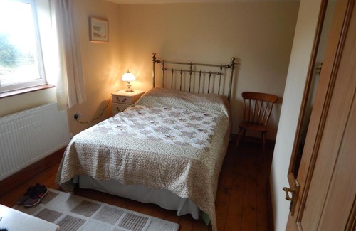 Crynant House | Burry Farm Cottage
