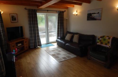 Crynant House | Burry Farm Cottage