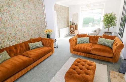 Llanrhidian Higher House | Burry House