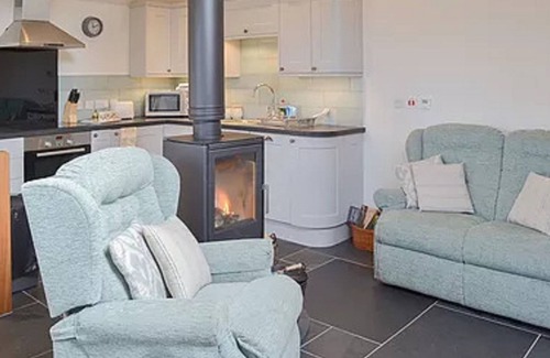 Kingsbridge Bed & Breakfast | Burton Farmhouse