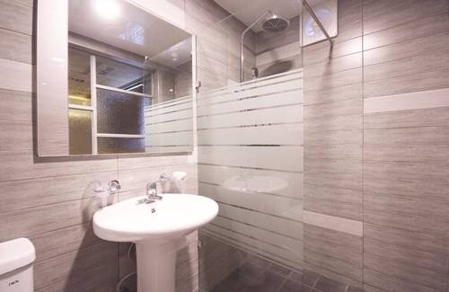 Buk-gu Hotel | Busan Deokcheon Some