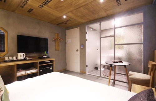 Buk-gu Hotel | Busan Deokcheon Some