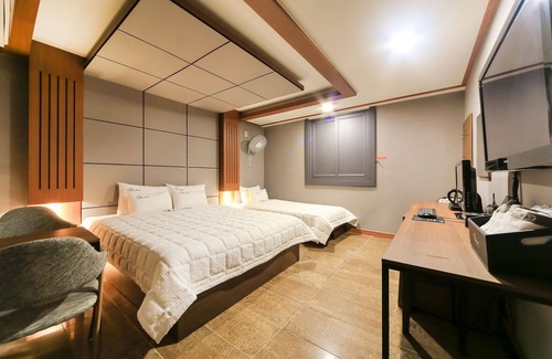 Dongnae District Hotel | Busan Sajik Olive