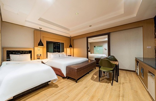 Seo Hotel | Busan Songdo Q5