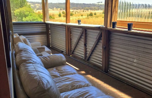 Collector Hotel | Bushranger Hotel