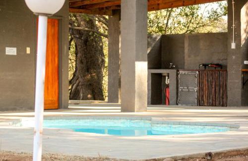 Maruleng Cabin | Bushriver Lodge
