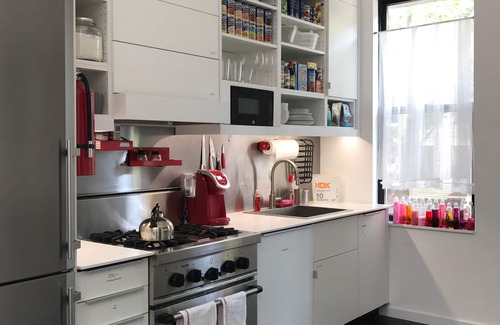 Bushwick Apartment | BUSHWICK DREAM 2BR-DESIGN+KITCHEN+COLOR+MODERN+LIGHT. A place to enjoy yourself!