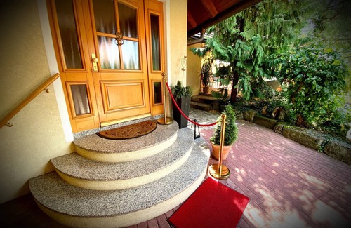 Oberasbach Apartment | Business Apartment Renate
