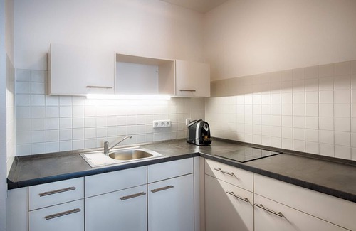 Suedvorstadt Apartment | Business Double Room, Bathroom, Toilet - ACHAT Comfort Dresden