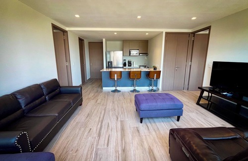Tijuana Apartment | Business, shopping and relaxation. Cozy apartment in Peninsula Tijuana