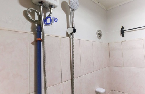 Quezon City Hotel | Busline Apartelle