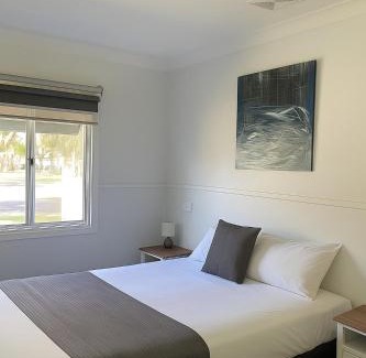 Busselton Resort | Busselton Jetty Chalets