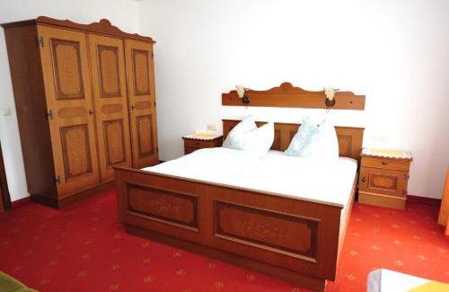 Sankt Martin am Tennengebirge Bed & Breakfast | Buttermilchalm