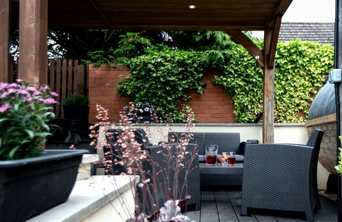 Pudleston House | BUTLERS COTTAGE IN DELIGHTFUL SETTING