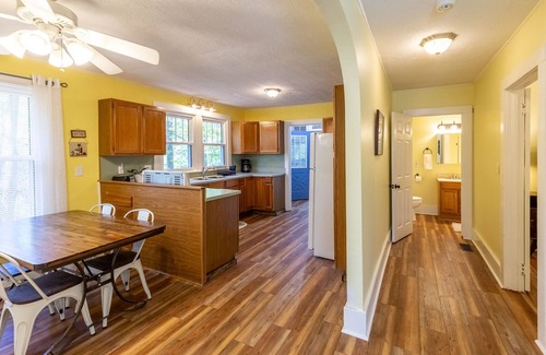 Sylva Cottage | Buttercup Cottage - Adorable Mountain Cottage Located Close to it All!