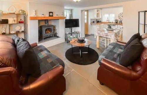 Maltby le Marsh House | Butterfly Cottage