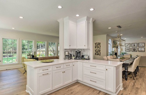 Columbus House | Butterfly Creek Columbus Estate on 3 Acres!
