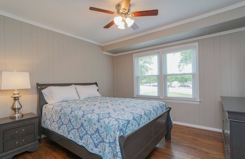 Dunean House | Butternut cottage in the heart of beautiful Greenville South Carolina