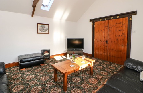 North Bitchburn Cottage | BUTTERWICK, pet friendly, character holiday cottage in Staindrop