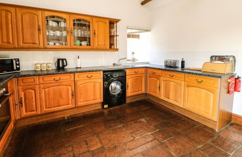 North Bitchburn Cottage | BUTTERWICK, pet friendly, character holiday cottage in Staindrop