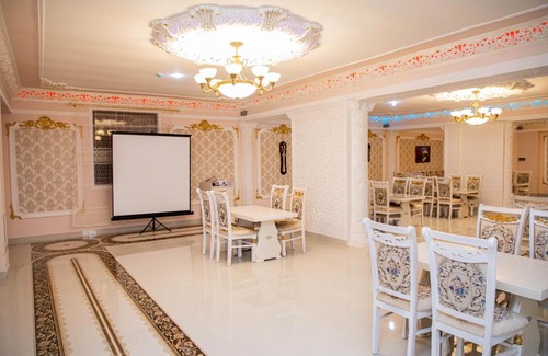 Samarkand Hotel | Buyuk Humo
