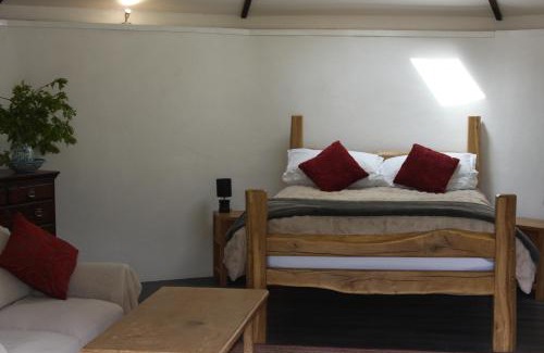 Chard Other | Buzzard's Nest Glamping Oak